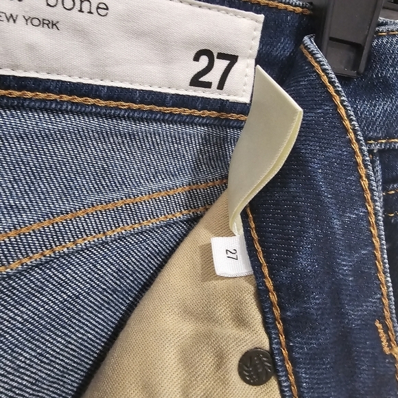 Rag & Bone Nina High-Rise Cigarette Jeans - Picture 10 of 16